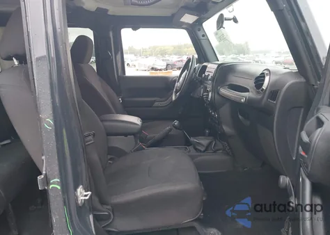 2016 Jeep Wrangler Unlimited Sport z USA, uszkodzony, nr VIN 1C4BJWDGXGL190401